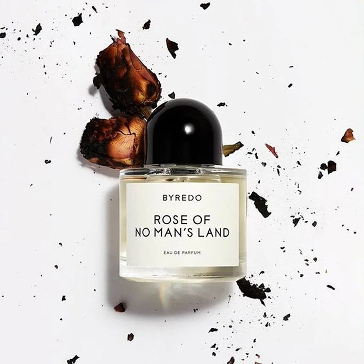 7340032811445-byredo-byredo-rose-of-no-man_s-land-100-ml_3.jpg Byredo Rose Of No Man`s Land - الصورة 4